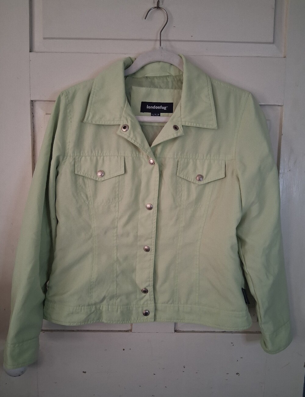 London Fog Light Green Women's Denim Style Jacket Snap Front and Flap Pockets